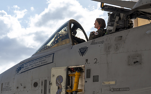 Maj. Lindsay "MAD" Johnson fini flight